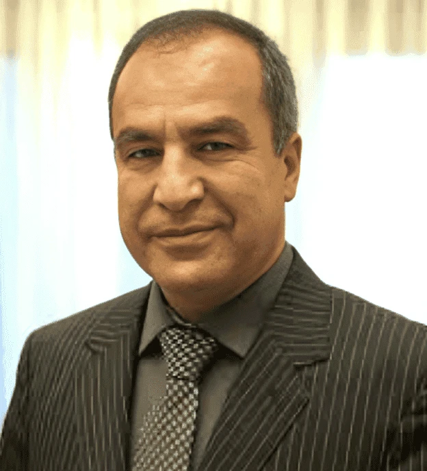 الدكتور مراد کتیرائی أخصاصي في جراحة التجميل والأنف