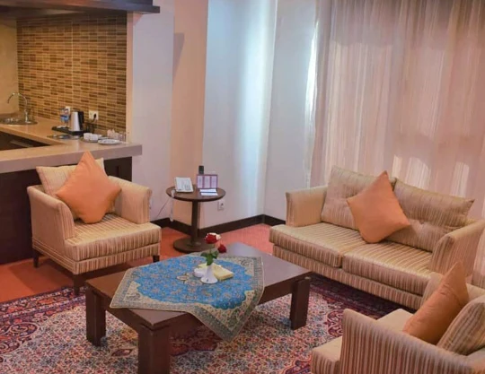 Hotel-Parsian-kermanshah-15.webp