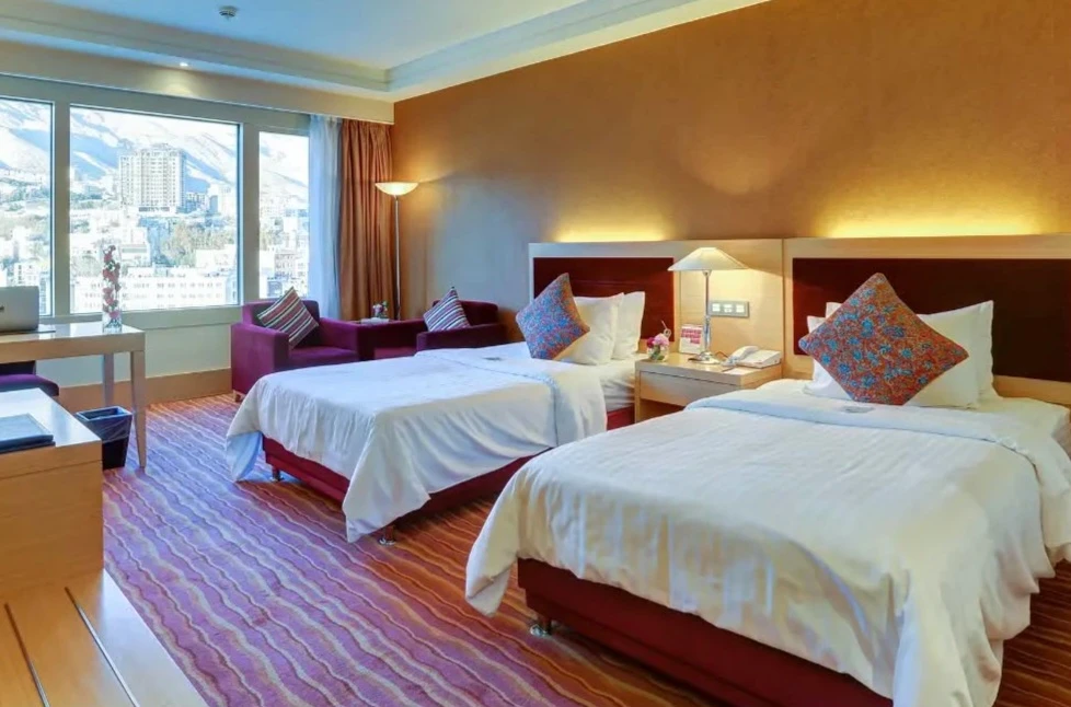 Hotel parsian azadi 5