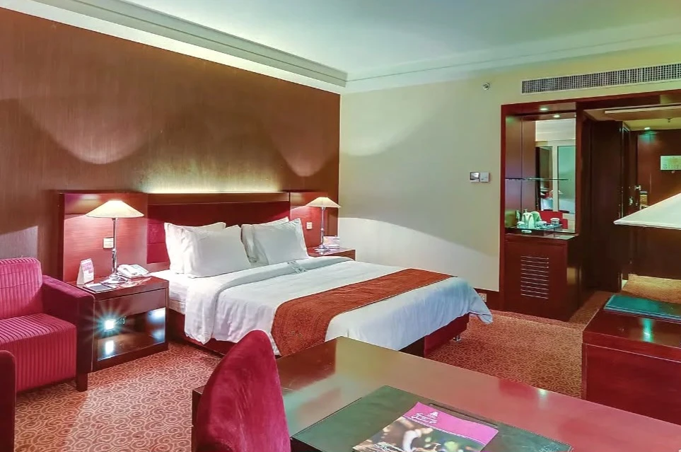 Hotel parsian azadi 9