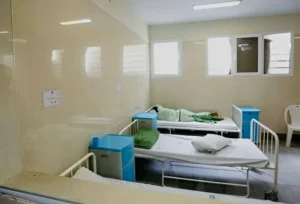 نەخۆشخانەی ڕووزبێ