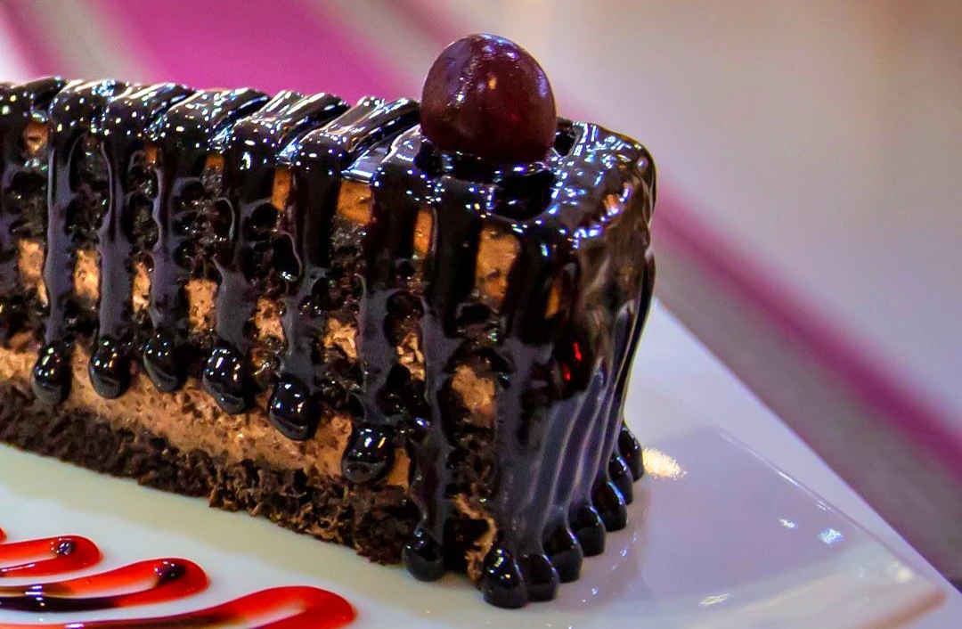 هۆتێل گوستەرش