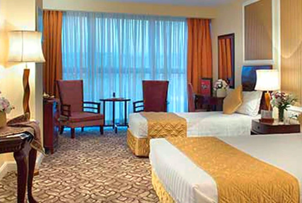 هۆتێل شەهریار