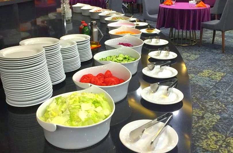 هوتێل پارس ئێل گۆڵی