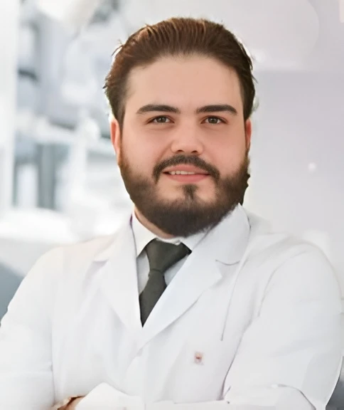 الدكتور سيد حميد شمس