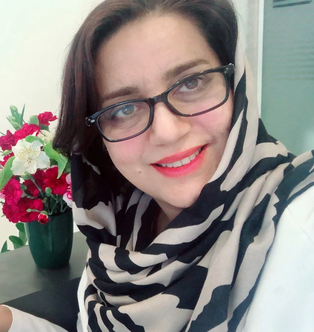 الدكتورة فاطمة زارع